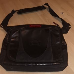 Burton Snowboards Messenger Bag (2007?)